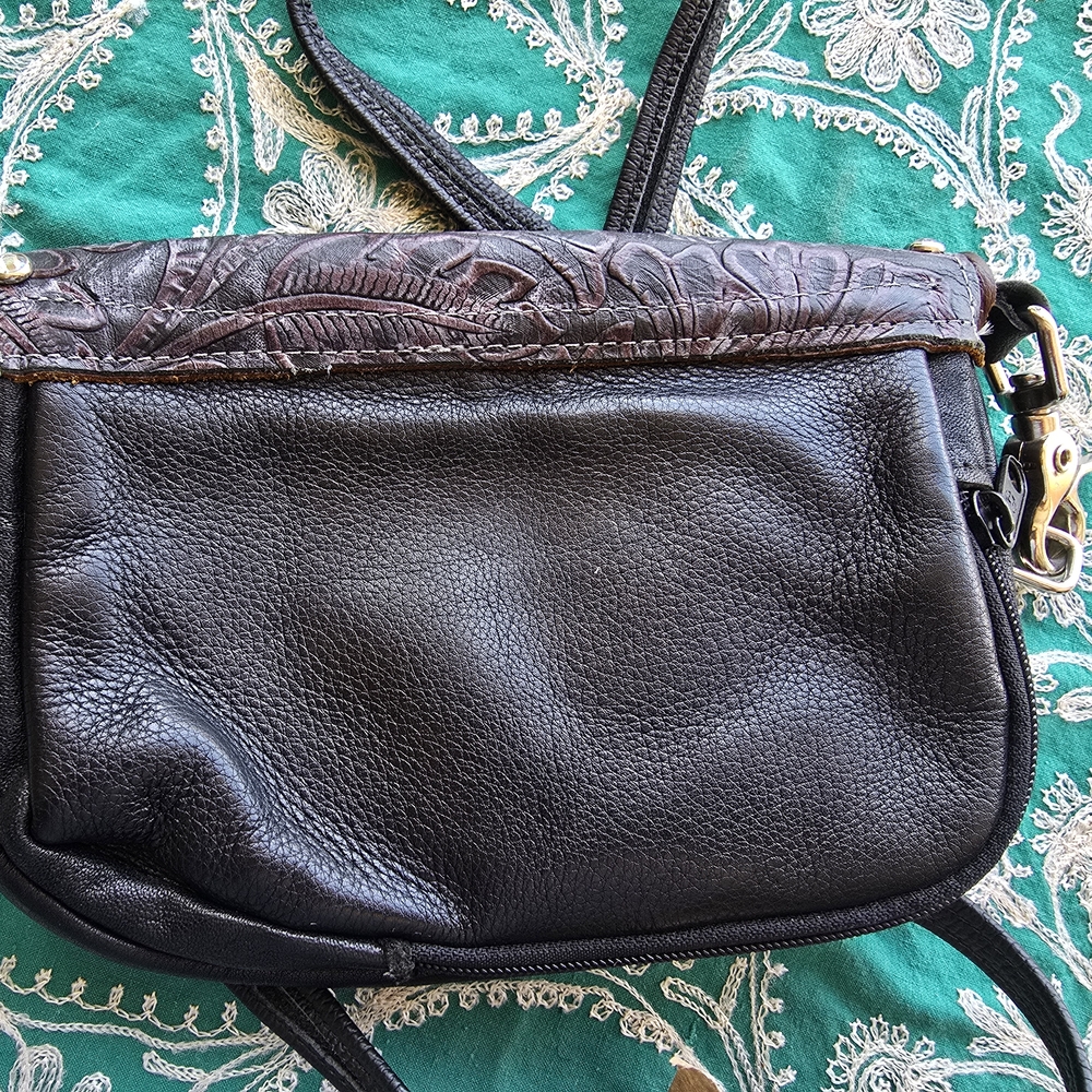 Elegant Black and Silver Leather Horse Hair Conceled CARRY Hip WomenBag - Picture 5 of 6